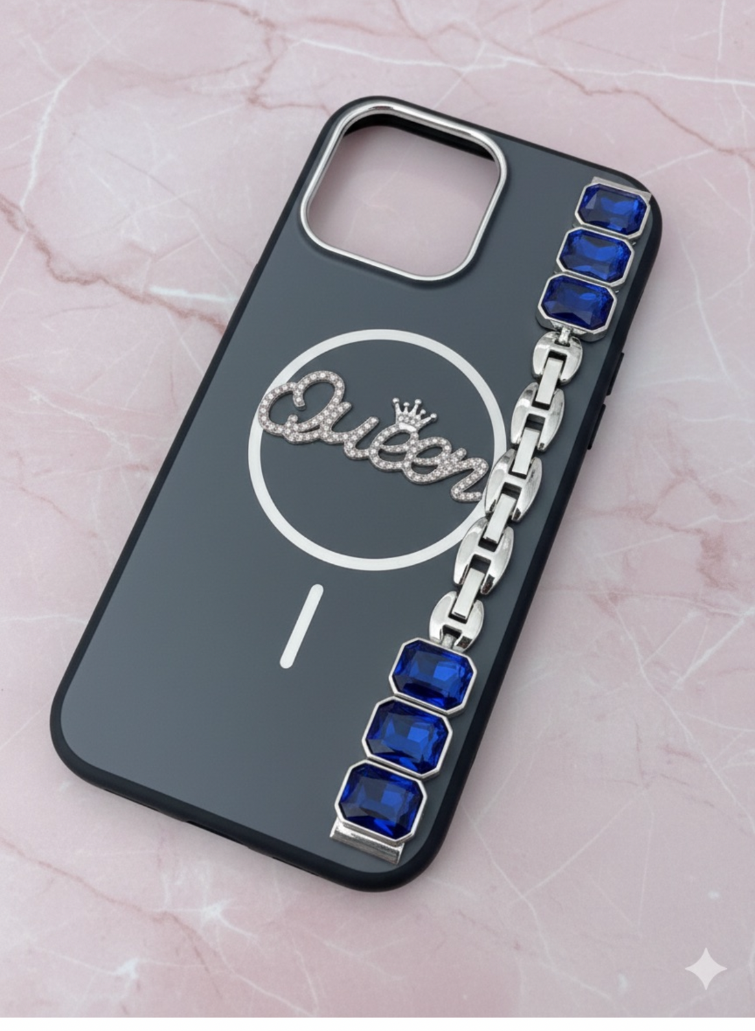 Queen Luxe Strap Case